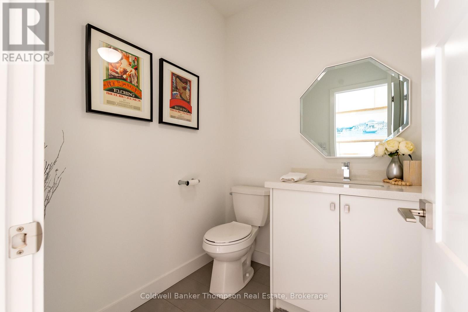 21 Cascade Lane, Huntsville, Ontario  P1H 1Y3 - Photo 14 - X12401039