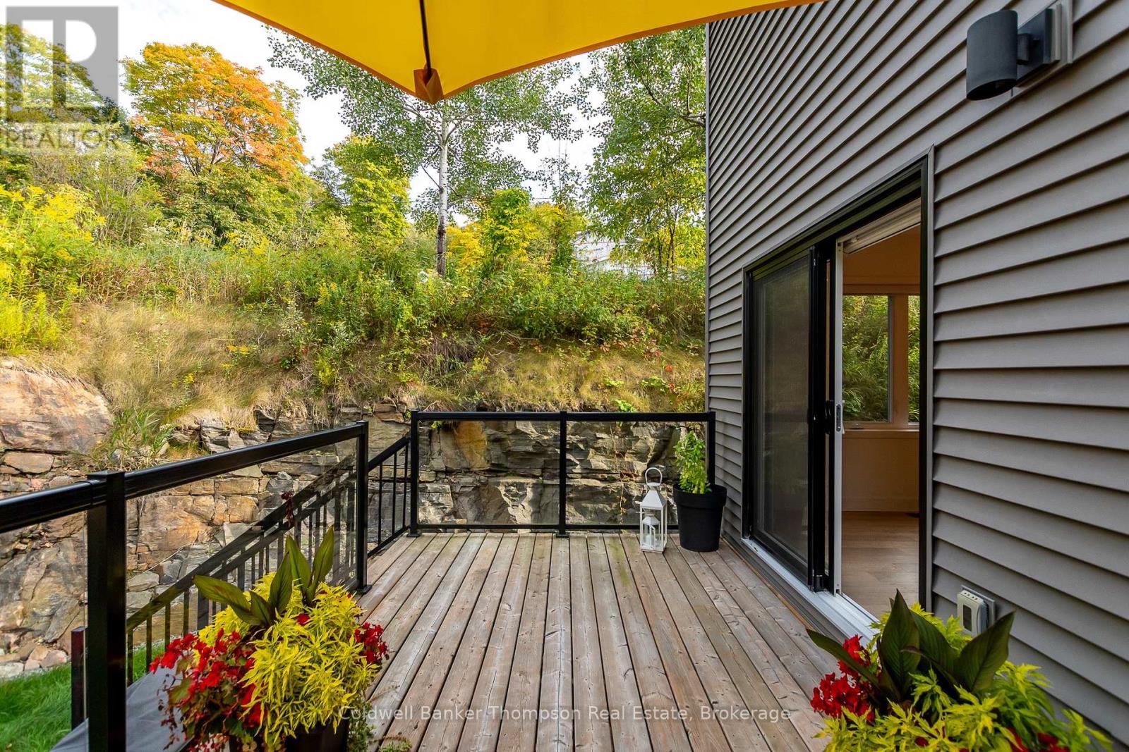 21 Cascade Lane, Huntsville, Ontario  P1H 1Y3 - Photo 17 - X12401039