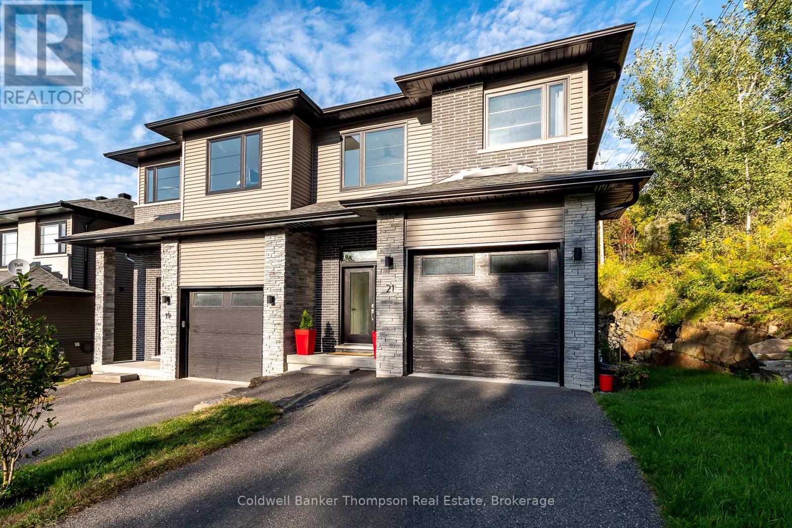 21 Cascade Lane, Huntsville, Ontario  P1H 1Y3 - Photo 37 - X12401039