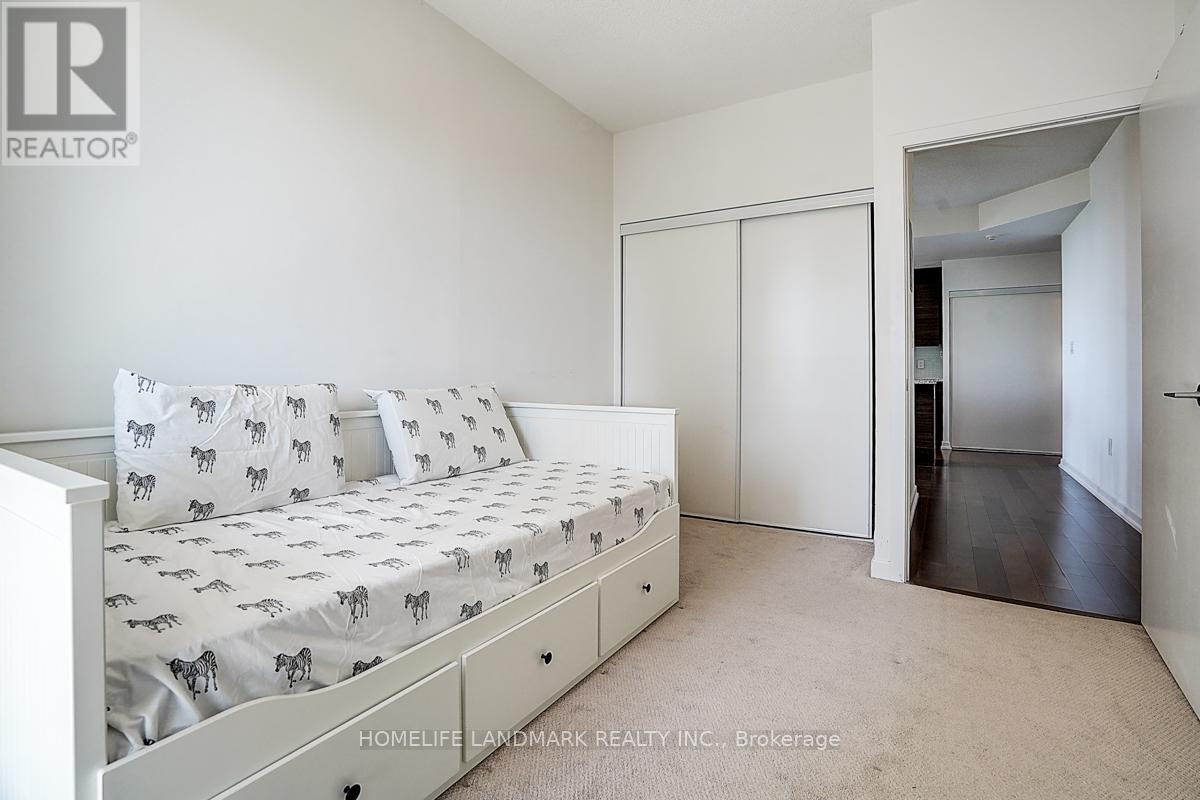 1006 - 70 Forest Manor Road, Toronto, Ontario  M2J 0A9 - Photo 16 - C12416504