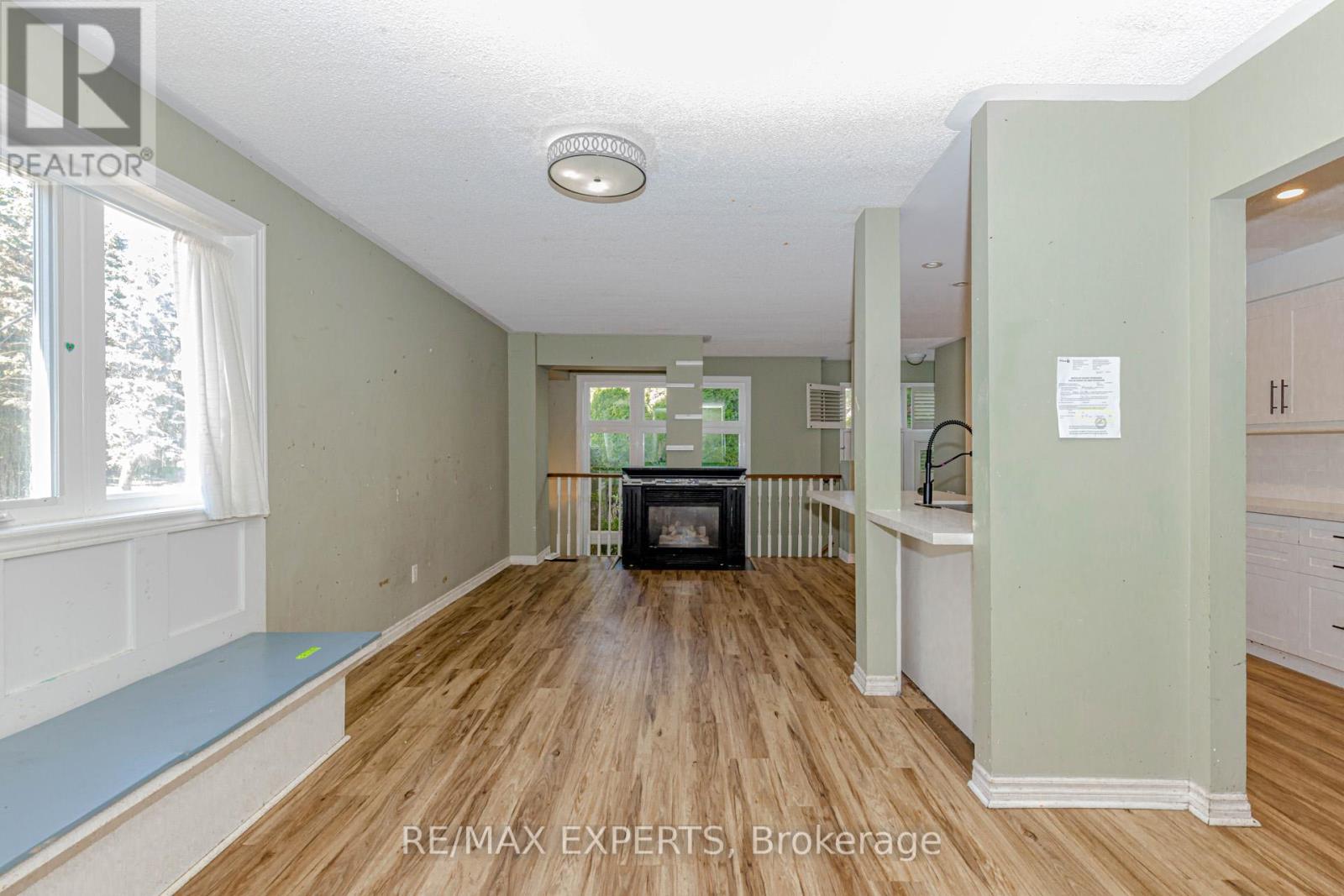 17b - 1084 Queen Street W, Mississauga, Ontario  L5H 4K4 - Photo 6 - W12416459