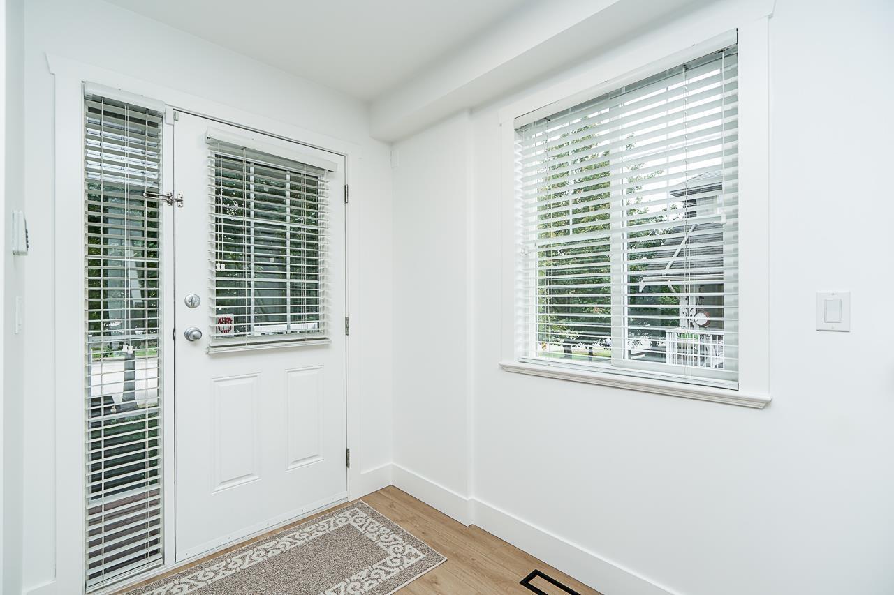 34 6568 193b Street, Surrey, British Columbia  V4N 5S2 - Photo 4 - R3049978