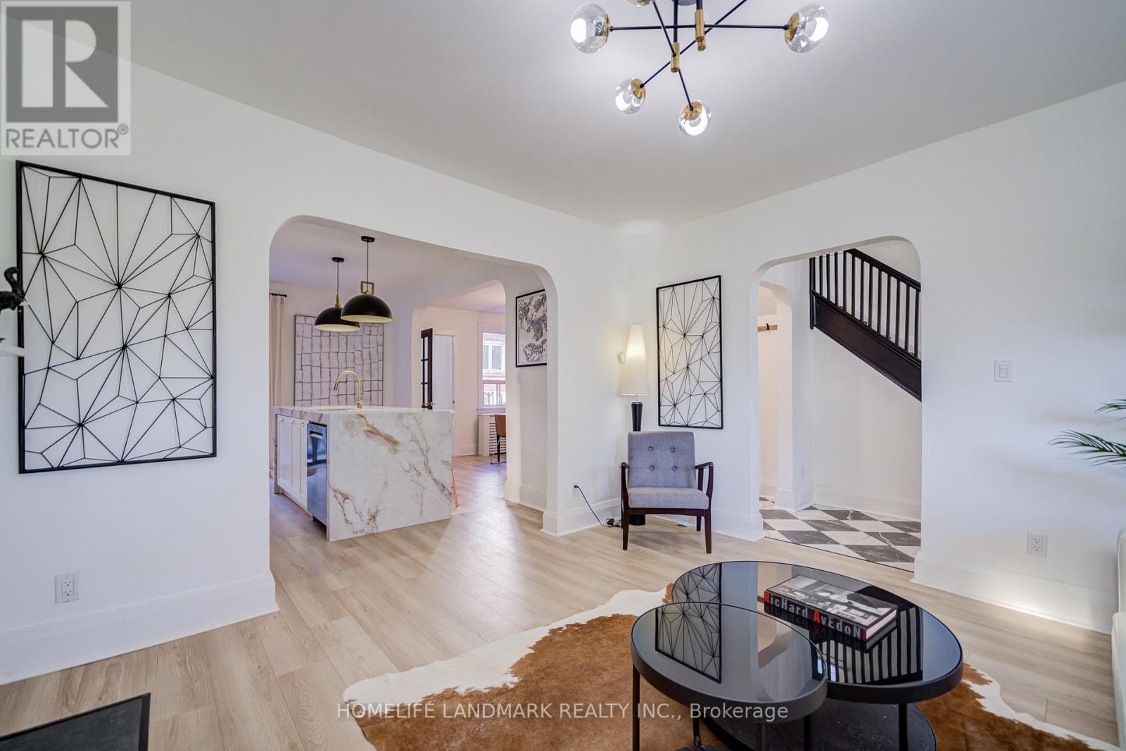 5 Beachview Crescent, Toronto (East End-Danforth), Ontario  M4E 2L4 - Photo 13 - E12408269