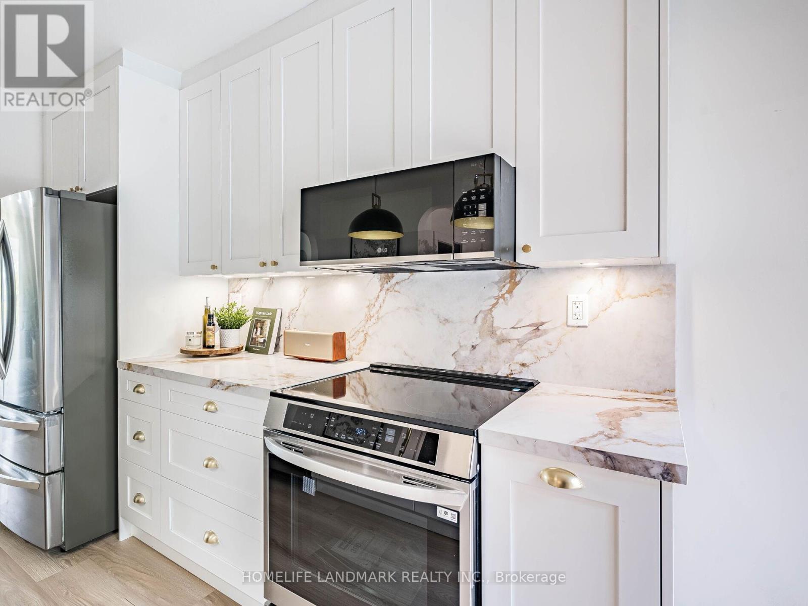 5 Beachview Crescent, Toronto (East End-Danforth), Ontario  M4E 2L4 - Photo 19 - E12408269
