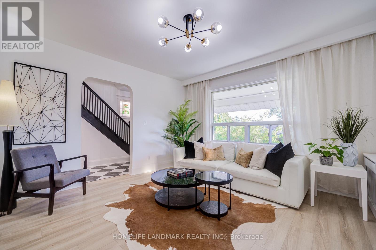 5 Beachview Crescent, Toronto (East End-Danforth), Ontario  M4E 2L4 - Photo 11 - E12408269