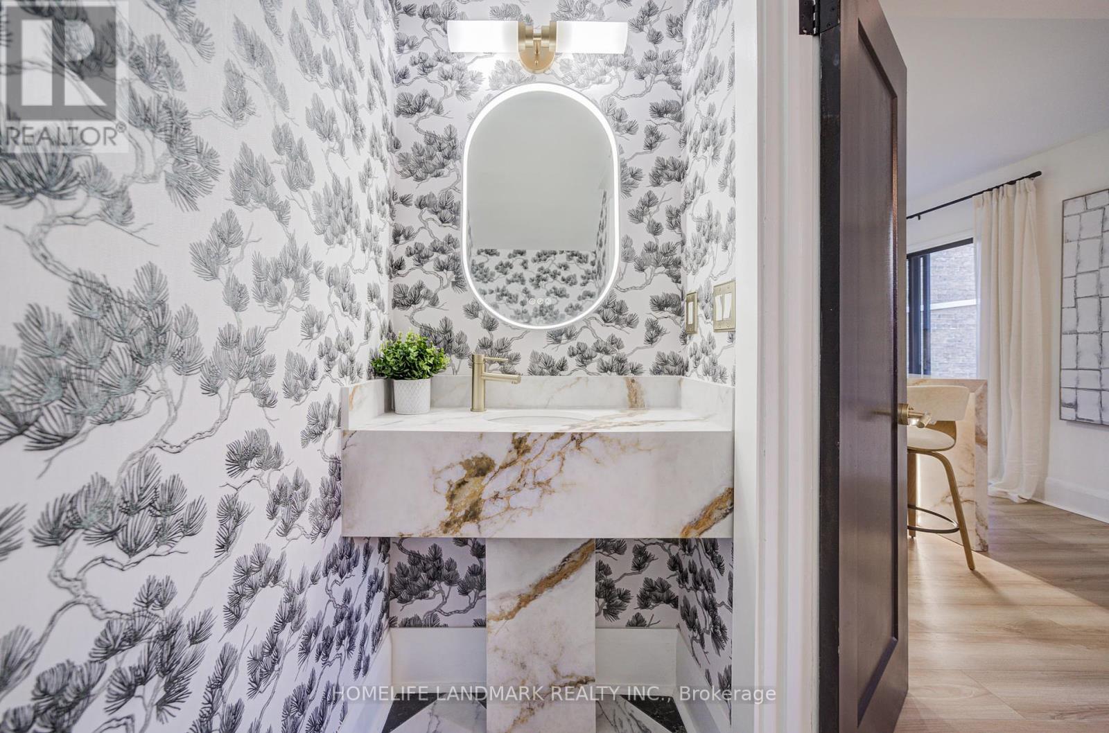5 Beachview Crescent, Toronto (East End-Danforth), Ontario  M4E 2L4 - Photo 25 - E12408269