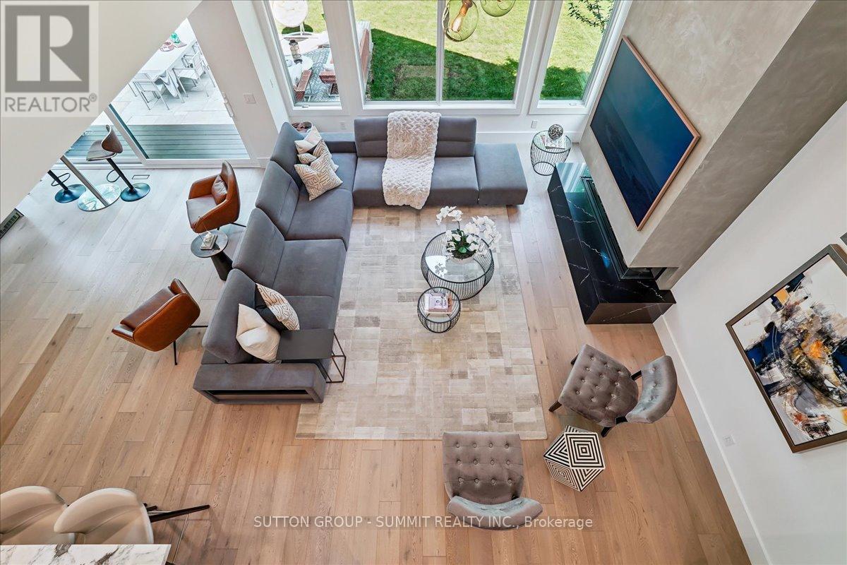 1100 Cedar Grove Boulevard, Oakville, Ontario  L6J 2C4 - Photo 35 - W12416487