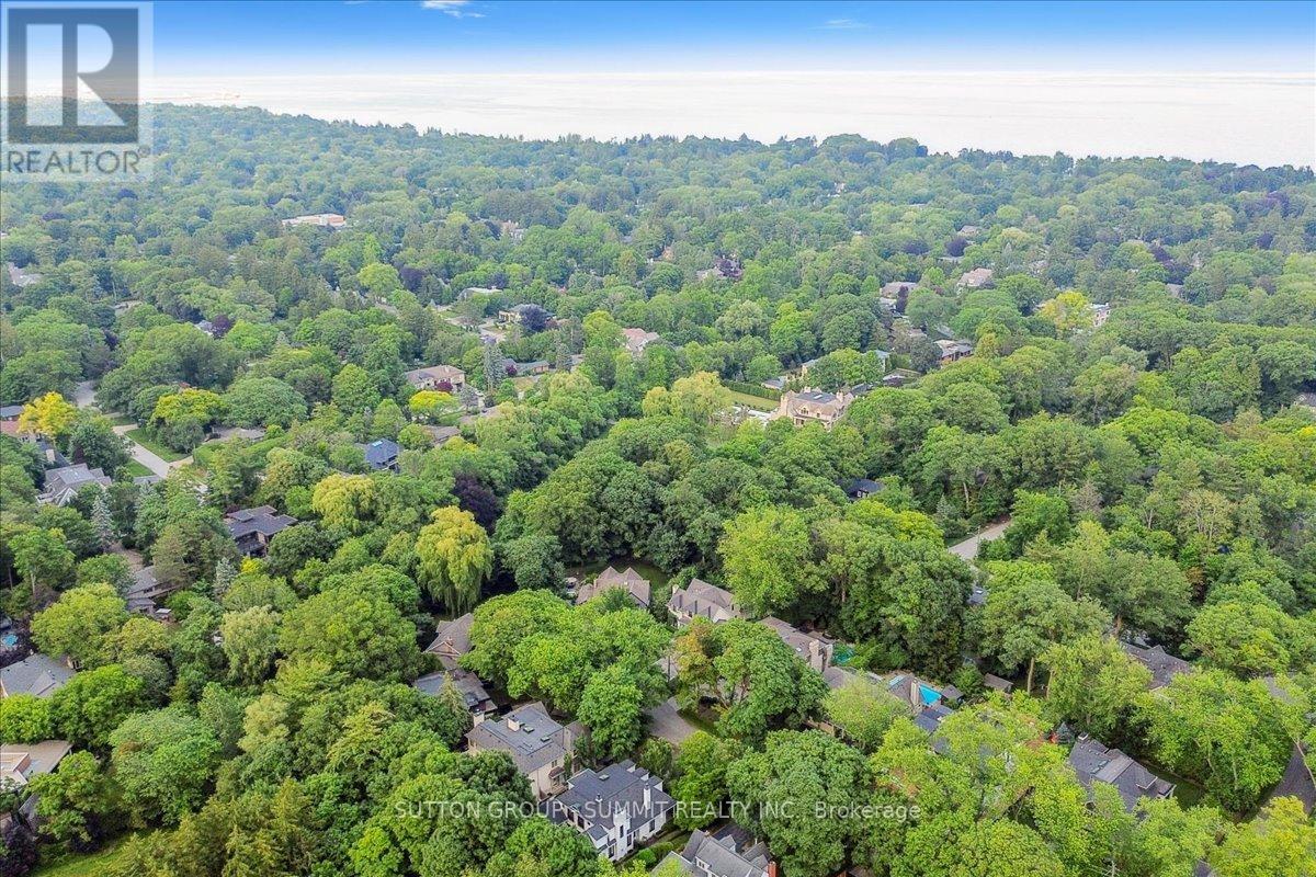 1100 Cedar Grove Boulevard, Oakville, Ontario  L6J 2C4 - Photo 49 - W12416487