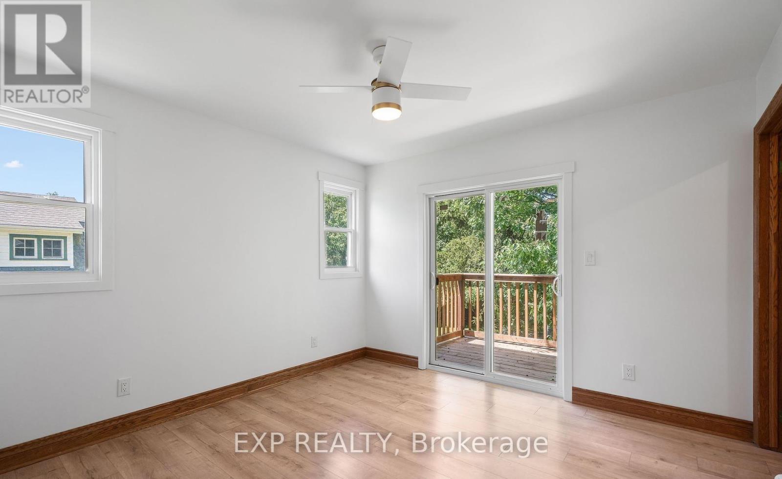 3054 Thunder Bay Road, Fort Erie, Ontario  L0S 1N0 - Photo 12 - X12416513