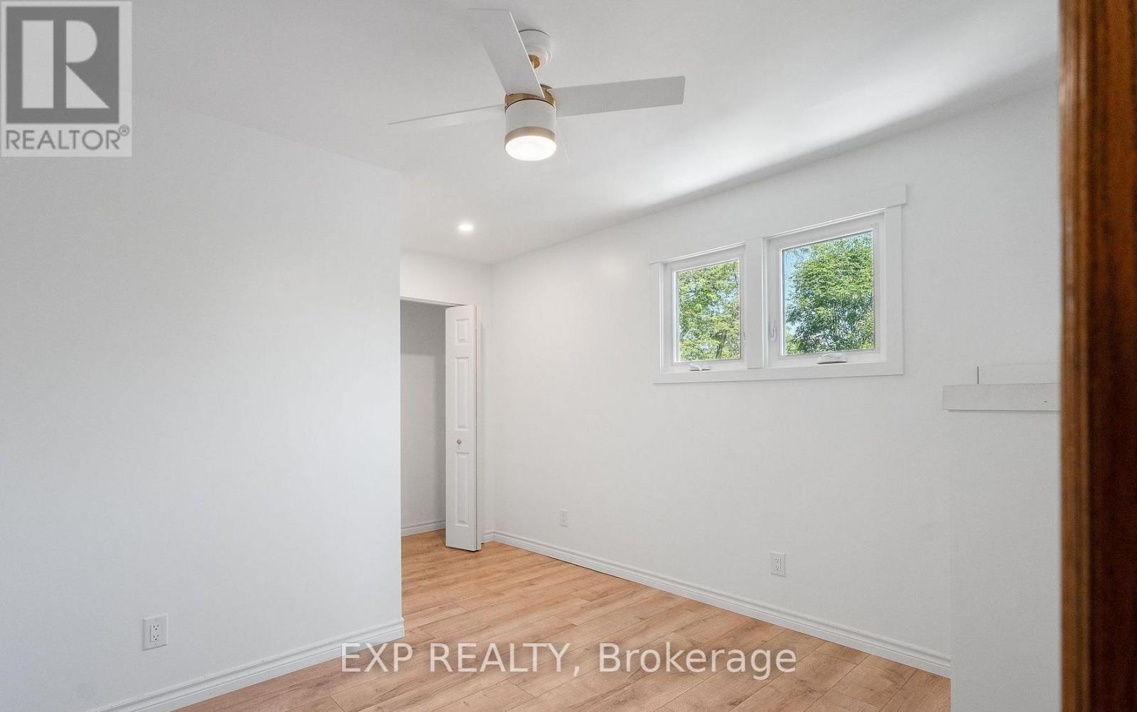 3054 Thunder Bay Road, Fort Erie, Ontario  L0S 1N0 - Photo 18 - X12416513