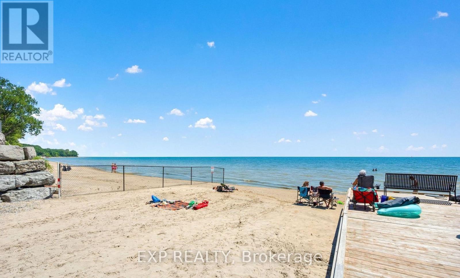 3054 Thunder Bay Road, Fort Erie, Ontario  L0S 1N0 - Photo 19 - X12416513