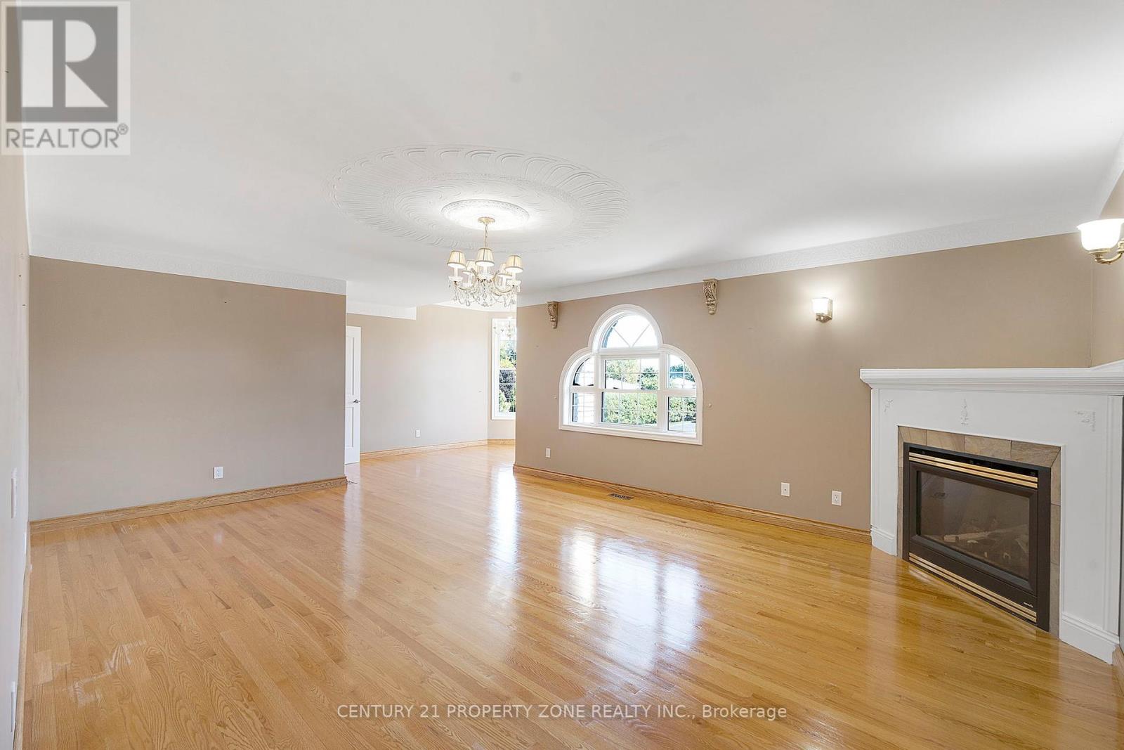 15 Royal York Court, Brant, Ontario  N0E 1N0 - Photo 34 - X12416474