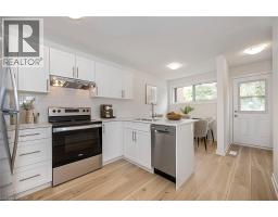 73 WOODMAN Drive N, Hamilton, Ontario