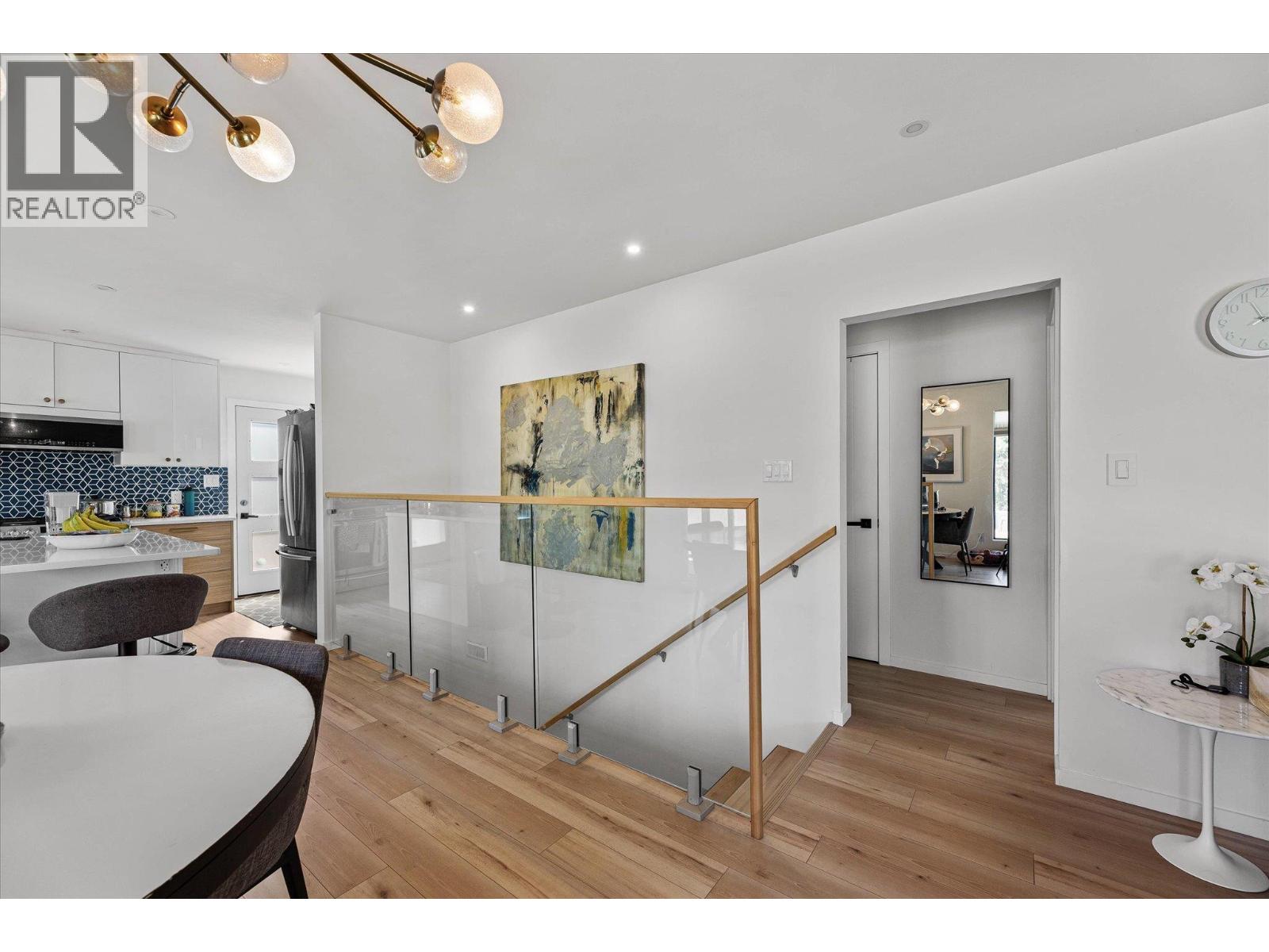 875 Belgo Road, Kelowna, British Columbia  V1X 3A8 - Photo 5 - 10362354