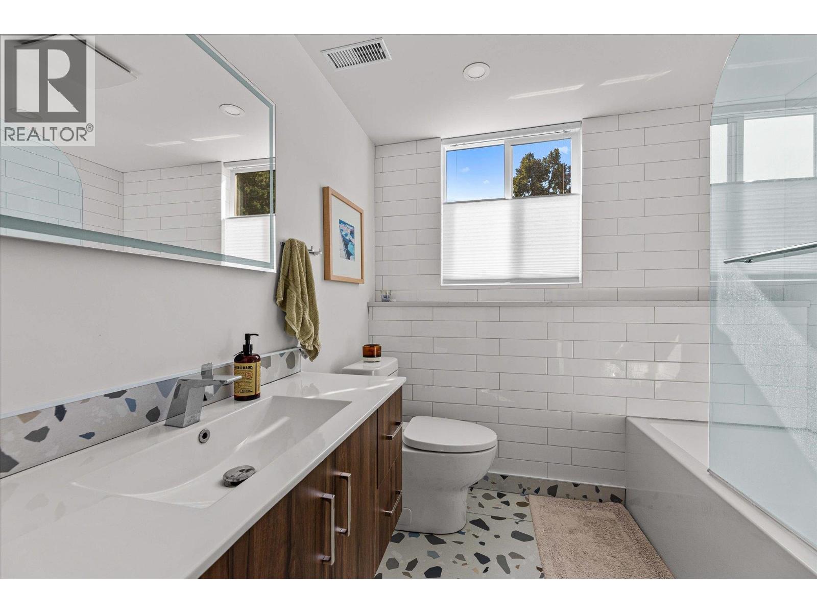 875 Belgo Road, Kelowna, British Columbia  V1X 3A8 - Photo 22 - 10362354