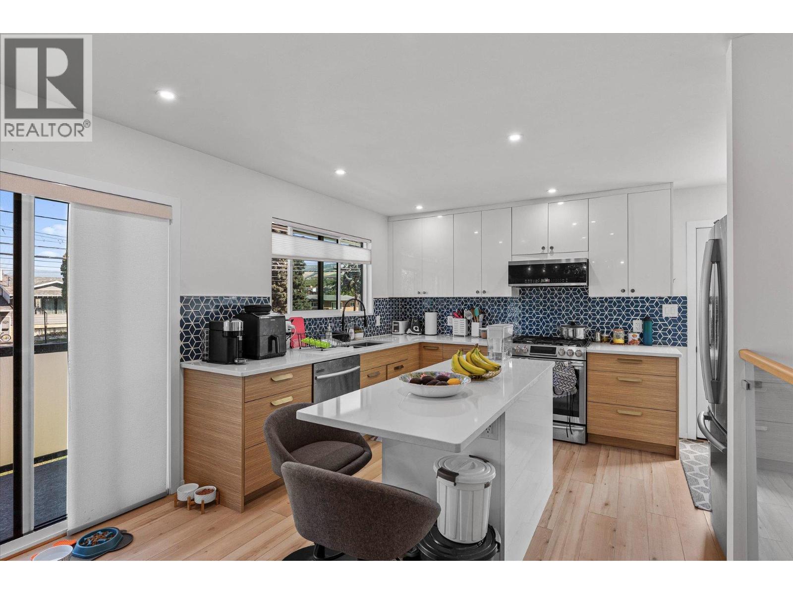 875 Belgo Road, Kelowna, British Columbia  V1X 3A8 - Photo 11 - 10362354