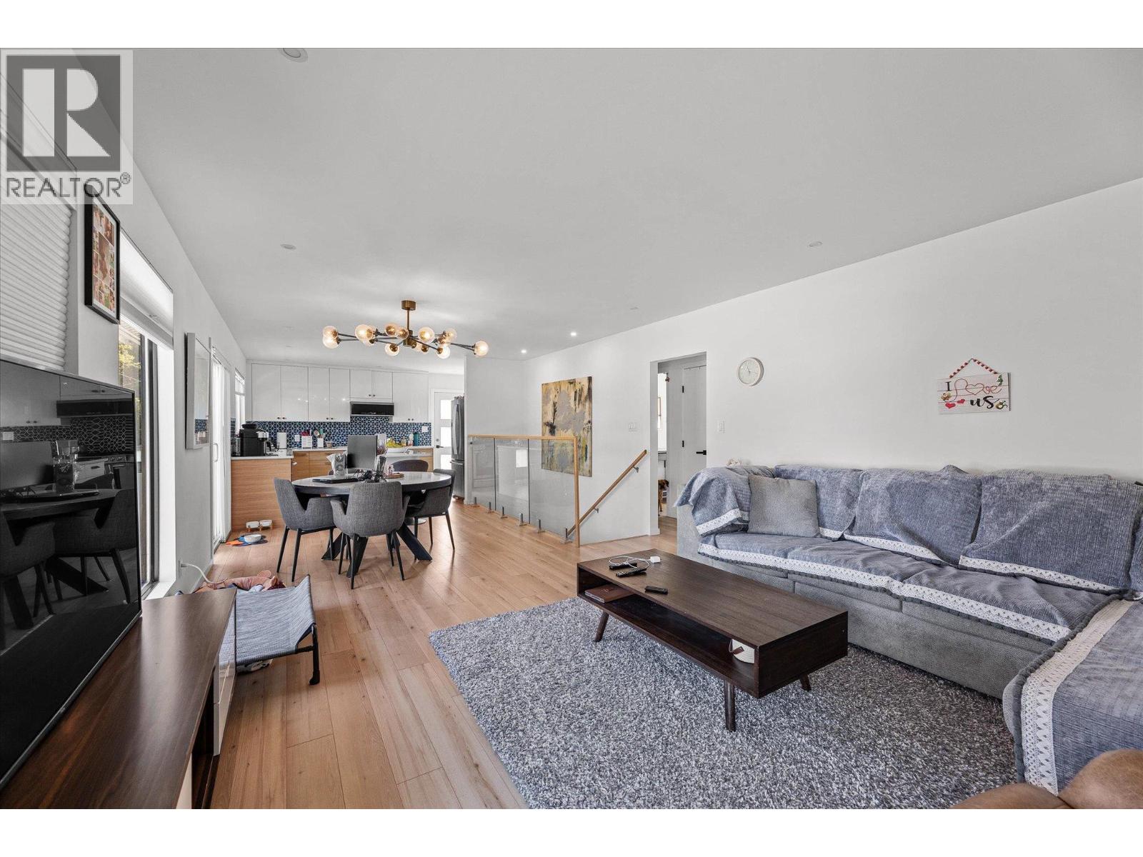 875 Belgo Road, Kelowna, British Columbia  V1X 3A8 - Photo 8 - 10362354