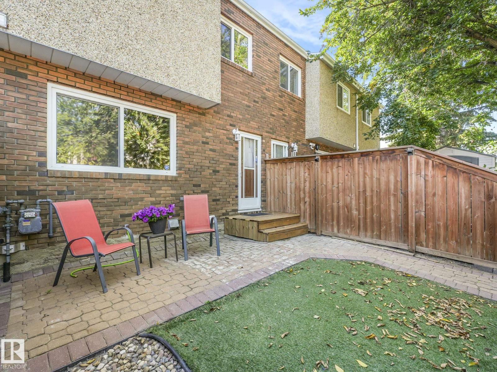 18351 93 Av Nw, Edmonton, Alberta  T5T 1V2 - Photo 1 - E4456488