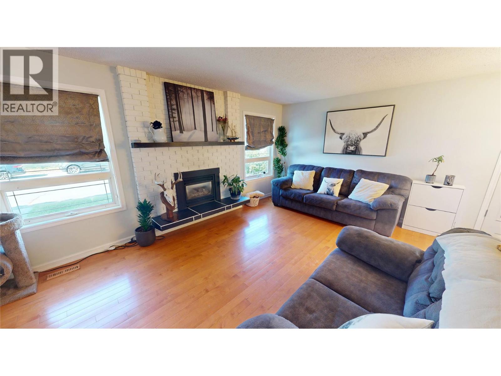 316 22nd Avenue S, Cranbrook, British Columbia  V1C 5K8 - Photo 3 - 10363405