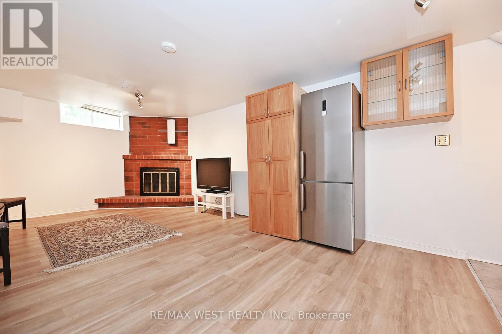 348 Brownridge Drive, Vaughan (Brownridge), Ontario  L4J 5W9 - Photo 25 - N12416547
