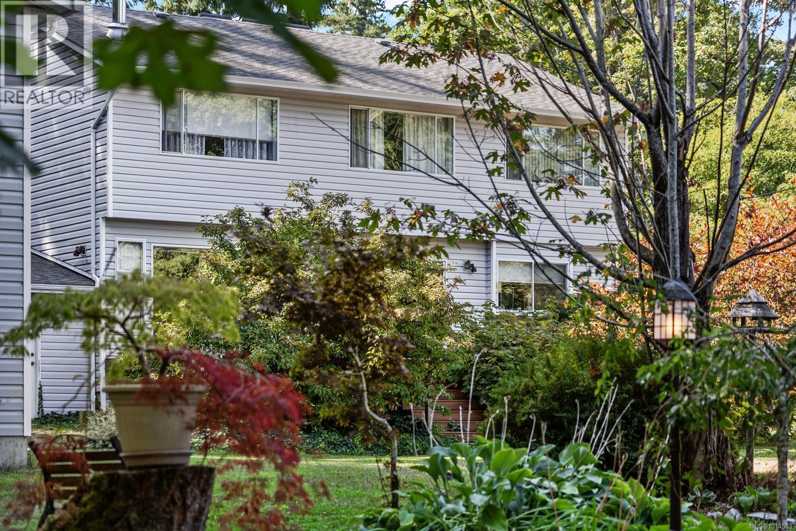 5910 Sea Terrace Rd, Courtenay, British Columbia  V9J 1W1 - Photo 53 - 1014503