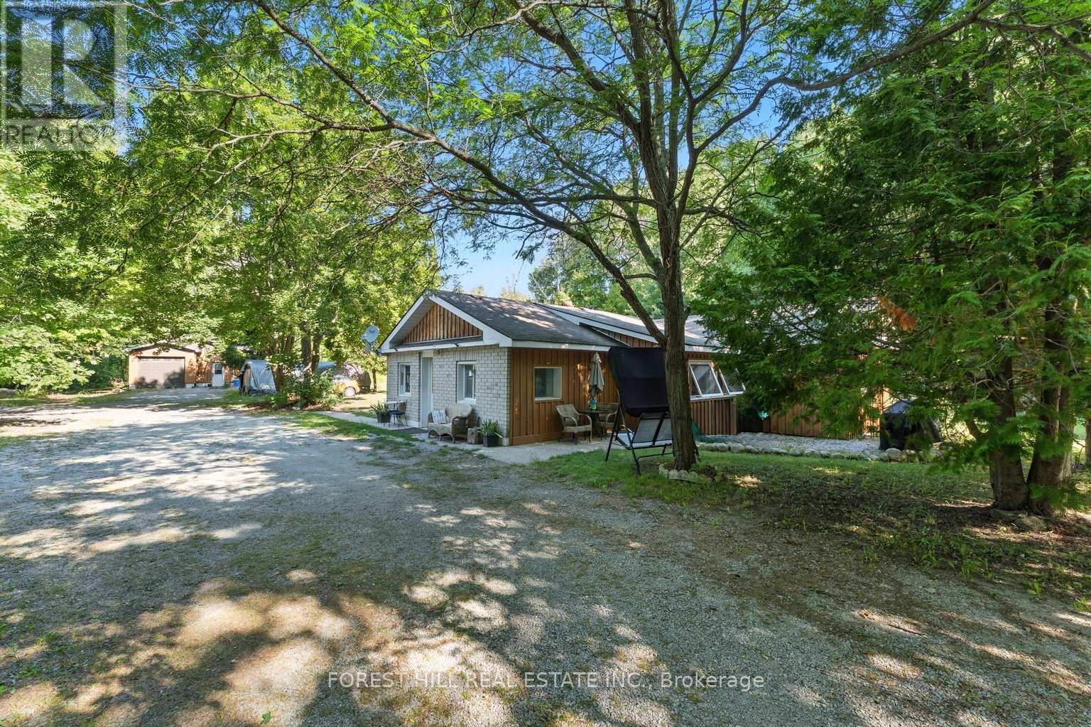 590 Lafontaine Road E, Tiny, Ontario  L9M 0S4 - Photo 7 - S12416512
