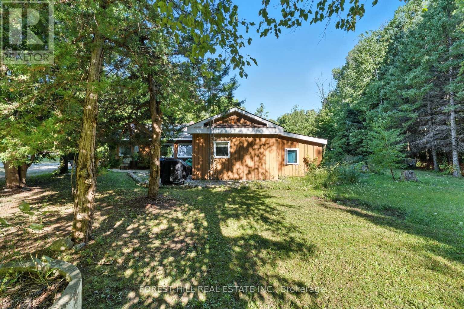 590 Lafontaine Road E, Tiny, Ontario  L9M 0S4 - Photo 9 - S12416512