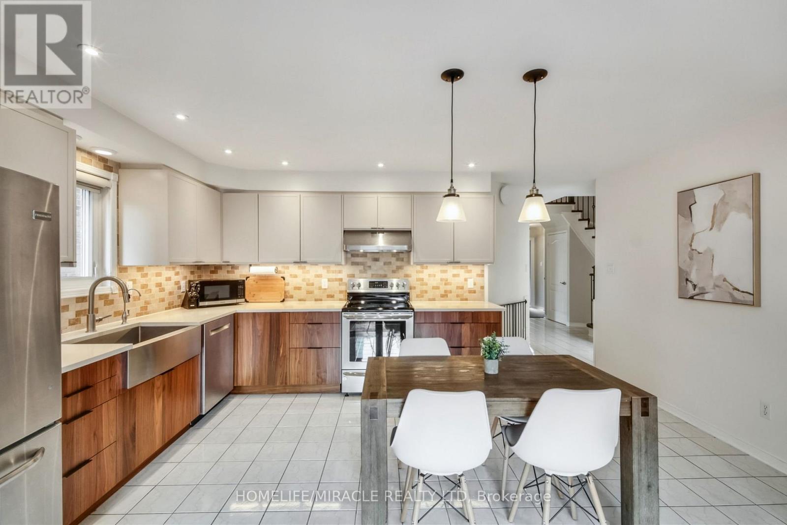 373 Turnberry Crescent, Mississauga, Ontario  L4Z 3W3 - Photo 12 - W12416518