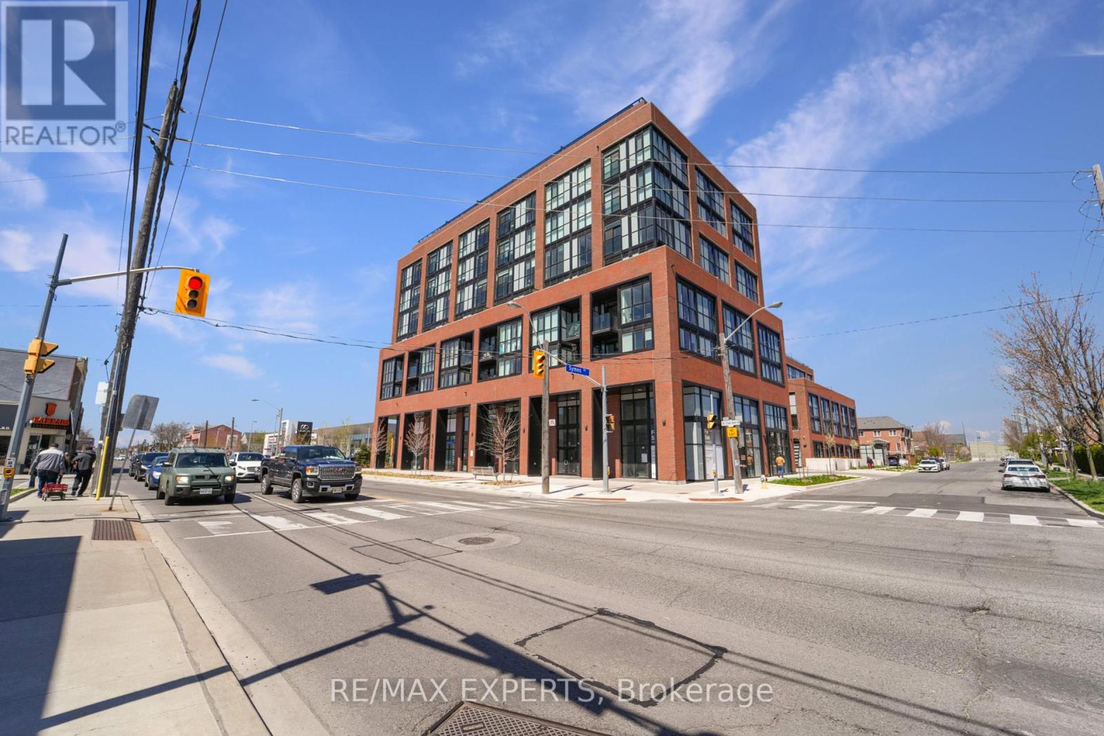 811 - 2300 St Clair Avenue W, Toronto, Ontario  M6N 1K8 - Photo 33 - W12416548