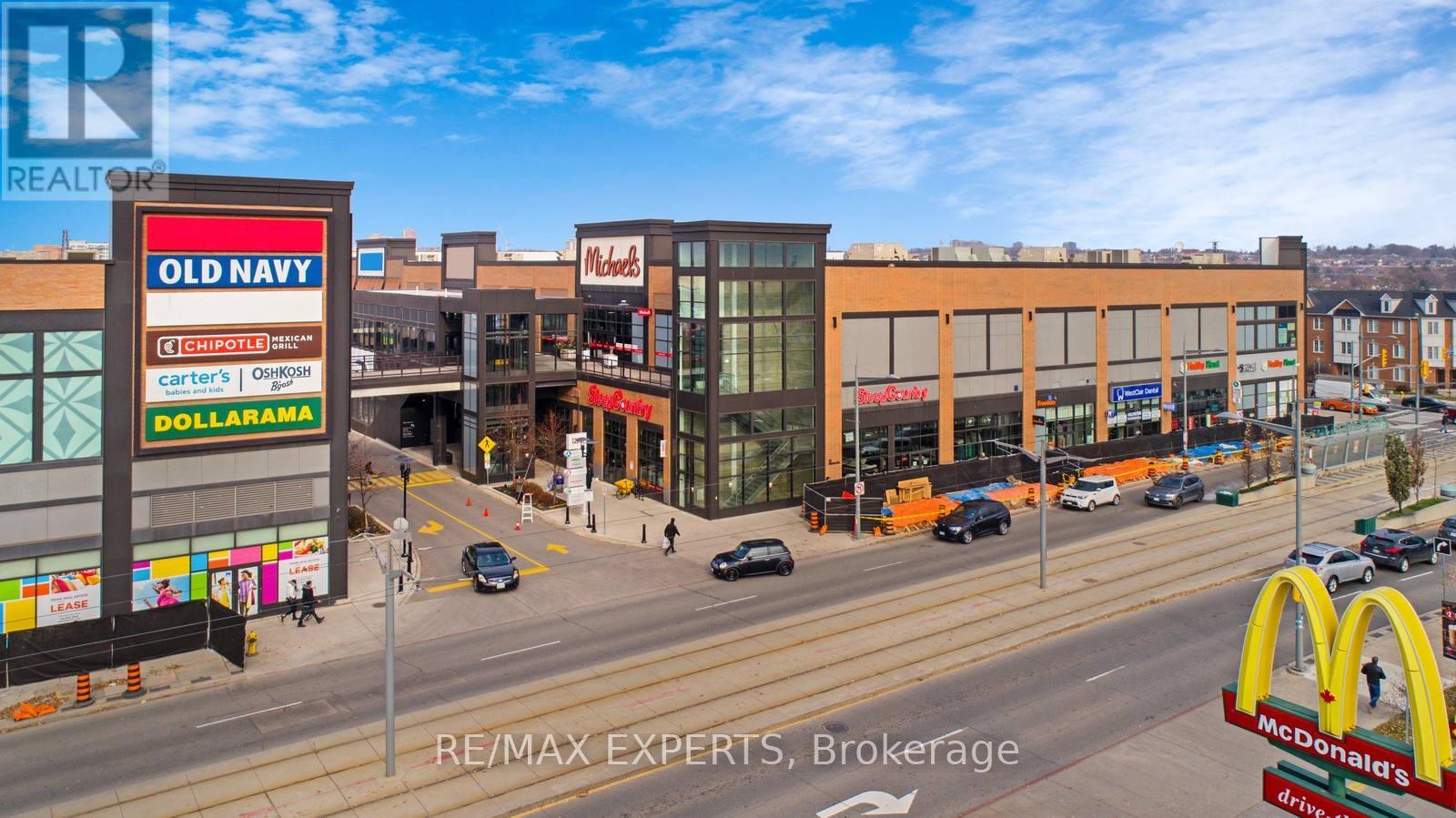 811 - 2300 St Clair Avenue W, Toronto, Ontario  M6N 1K8 - Photo 39 - W12416548