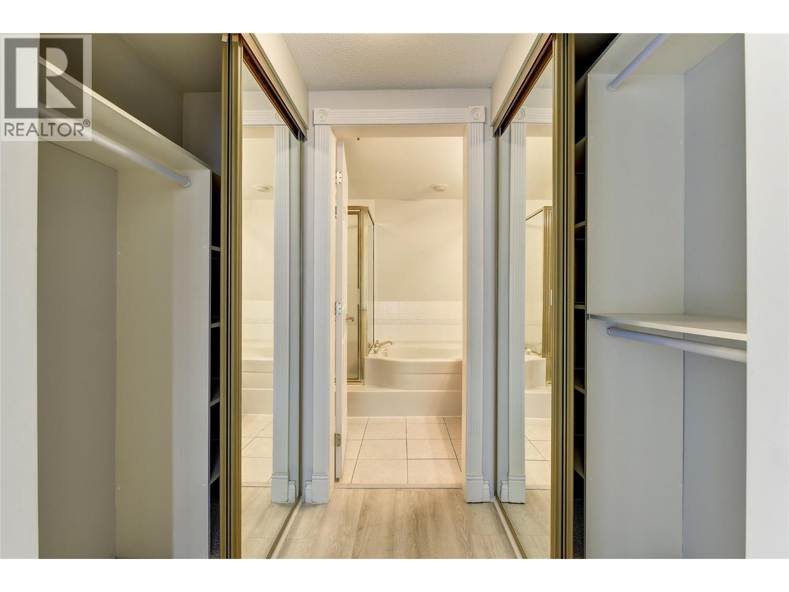 Photo 28 at 1152 Sunset Drive 606, Kelowna North, Kelowna Photo 28 at 1152 Sunset Drive 606, Kelowna North, Kelowna