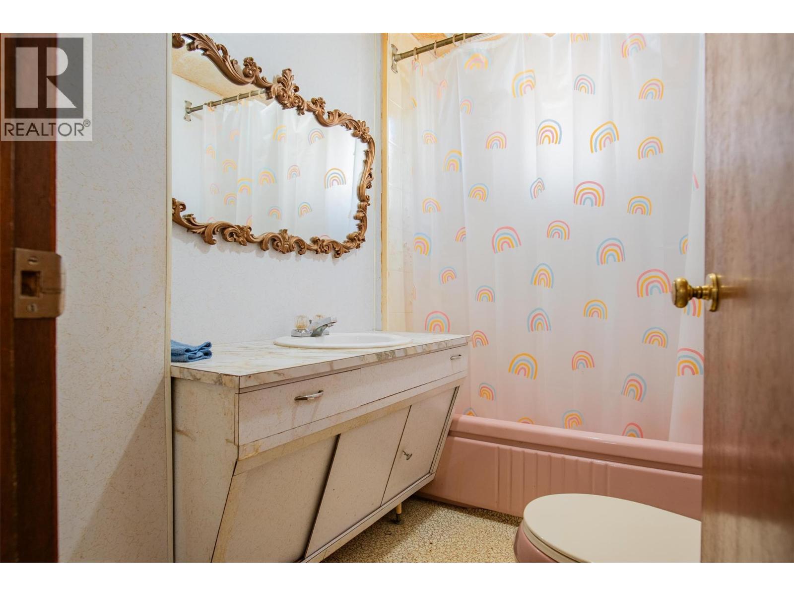 1338 Third Avenue, Trail, British Columbia  V1R 1P4 - Photo 16 - 10363500