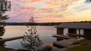 211 Pickerel Point Road, Georgian Bay, Ontario  L0K 1S0 - Photo 18 - X12416558