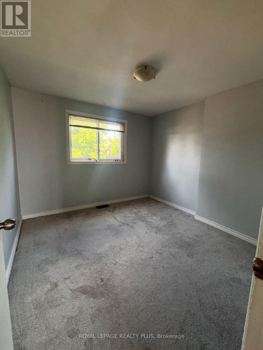1458 Queen's Boulevard, Kitchener, Ontario  N2M 1E2 - Photo 10 - X12416511