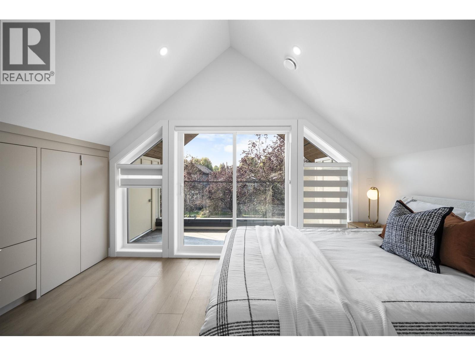 1 3563 E 25th Avenue, Vancouver, British Columbia  V5R 1K3 - Photo 10 - R3050231