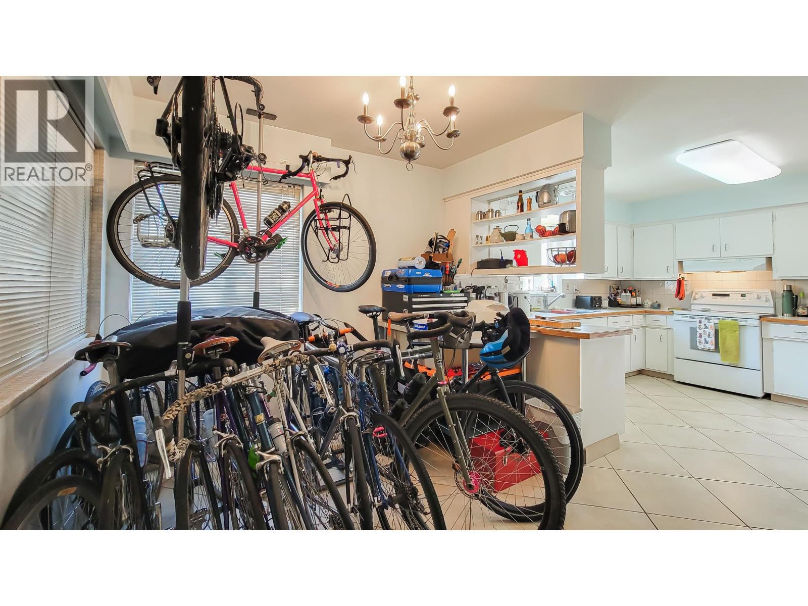 3304 Venables Street, Vancouver, British Columbia  V5K 2S8 - Photo 10 - R3050256