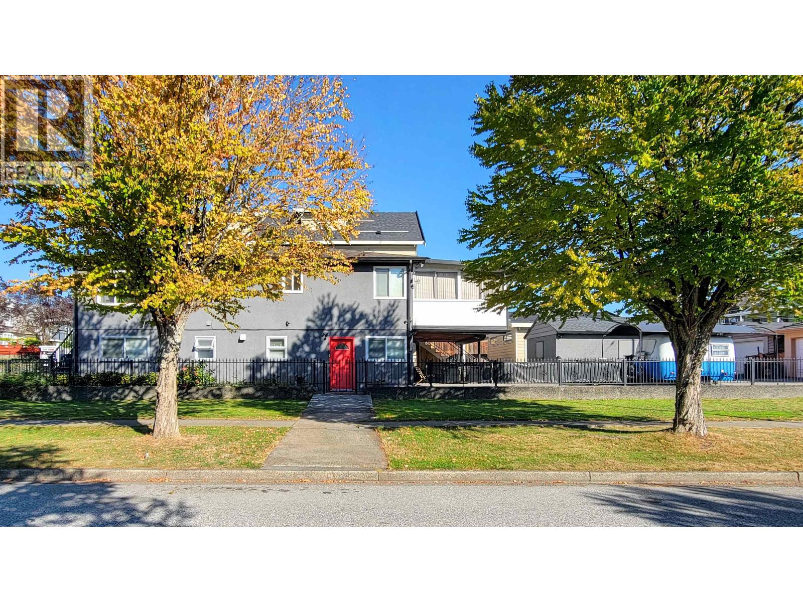 3304 Venables Street, Vancouver, British Columbia  V5K 2S8 - Photo 2 - R3050256