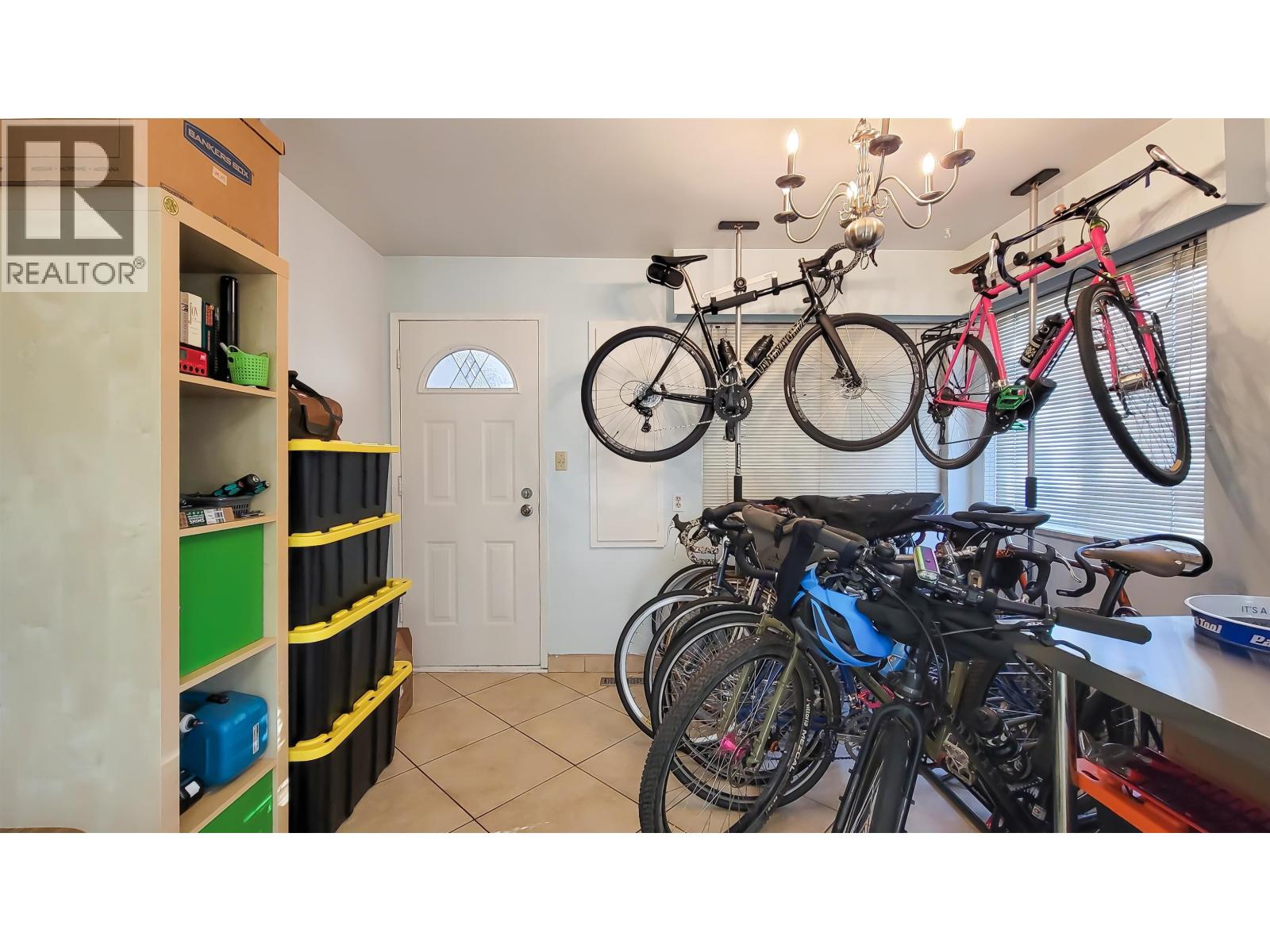 3304 Venables Street, Vancouver, British Columbia  V5K 2S8 - Photo 9 - R3050256