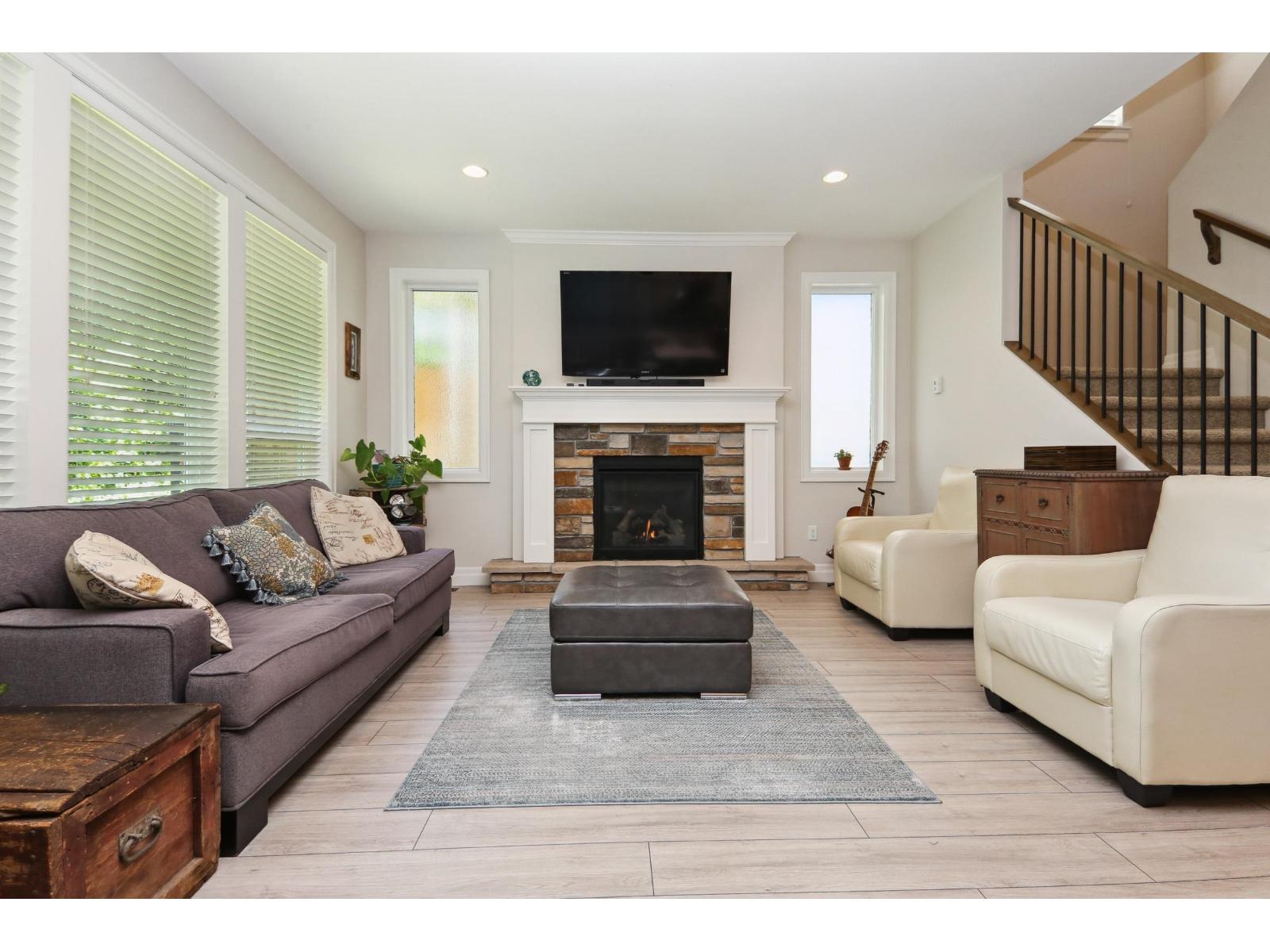 Property at B 46981 RUSSELL ROAD image 3