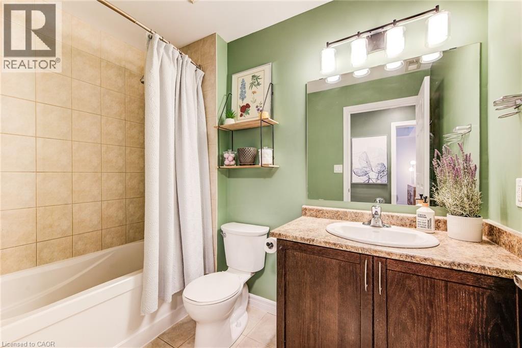 2 Colonial Drive Unit# 401, Guelph, Ontario  N1L 0K8 - Photo 13 - 40757006