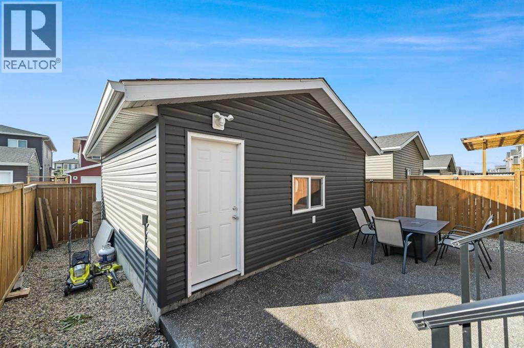856 West Lakeview Drive, Chestermere, Alberta  T1X 1Z5 - Photo 27 - A2258758