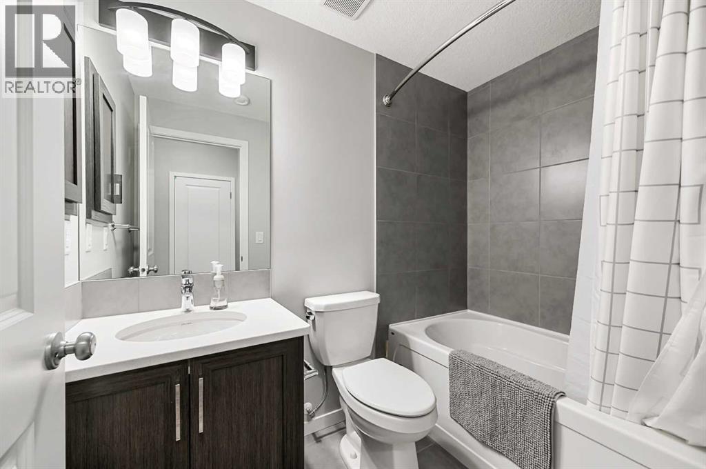 856 West Lakeview Drive, Chestermere, Alberta  T1X 1Z5 - Photo 34 - A2258758