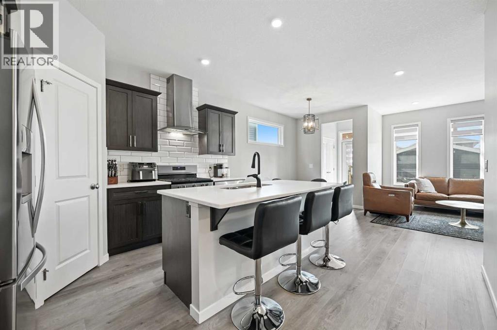 856 West Lakeview Drive, Chestermere, Alberta  T1X 1Z5 - Photo 8 - A2258758