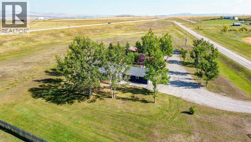 1510 Twp Rd 7-4, Rural Pincher Creek No. 9, Alberta  T0K 1H0 - Photo 3 - A2258042
