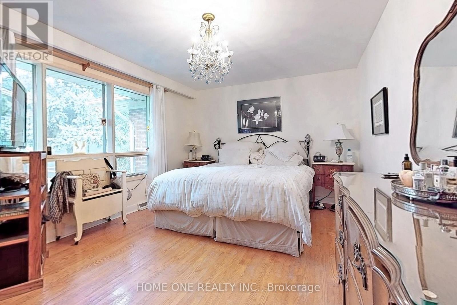 26 Harrison Road, Toronto, Ontario  M2L 1V4 - Photo 16 - C12416550
