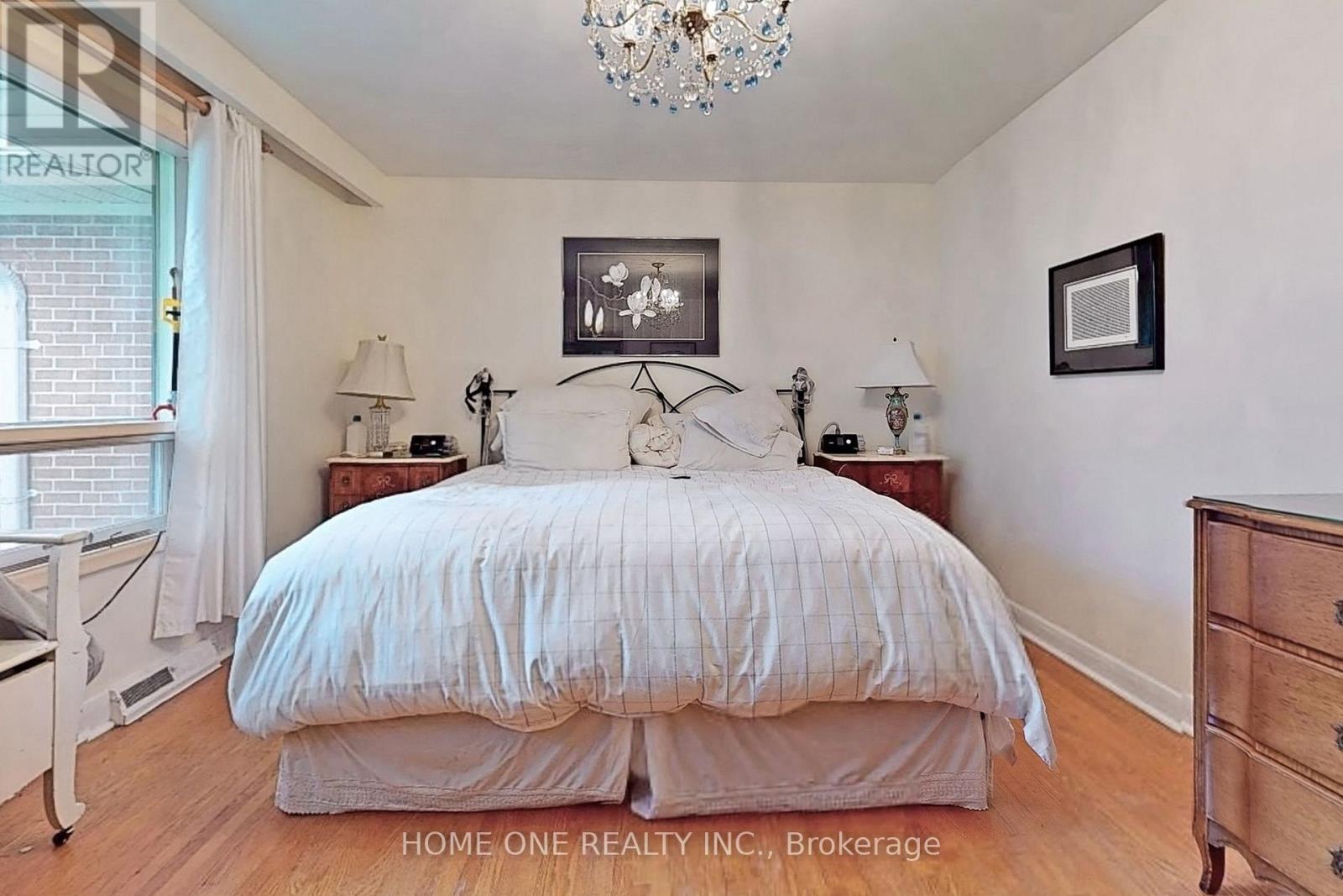 26 Harrison Road, Toronto, Ontario  M2L 1V4 - Photo 17 - C12416550