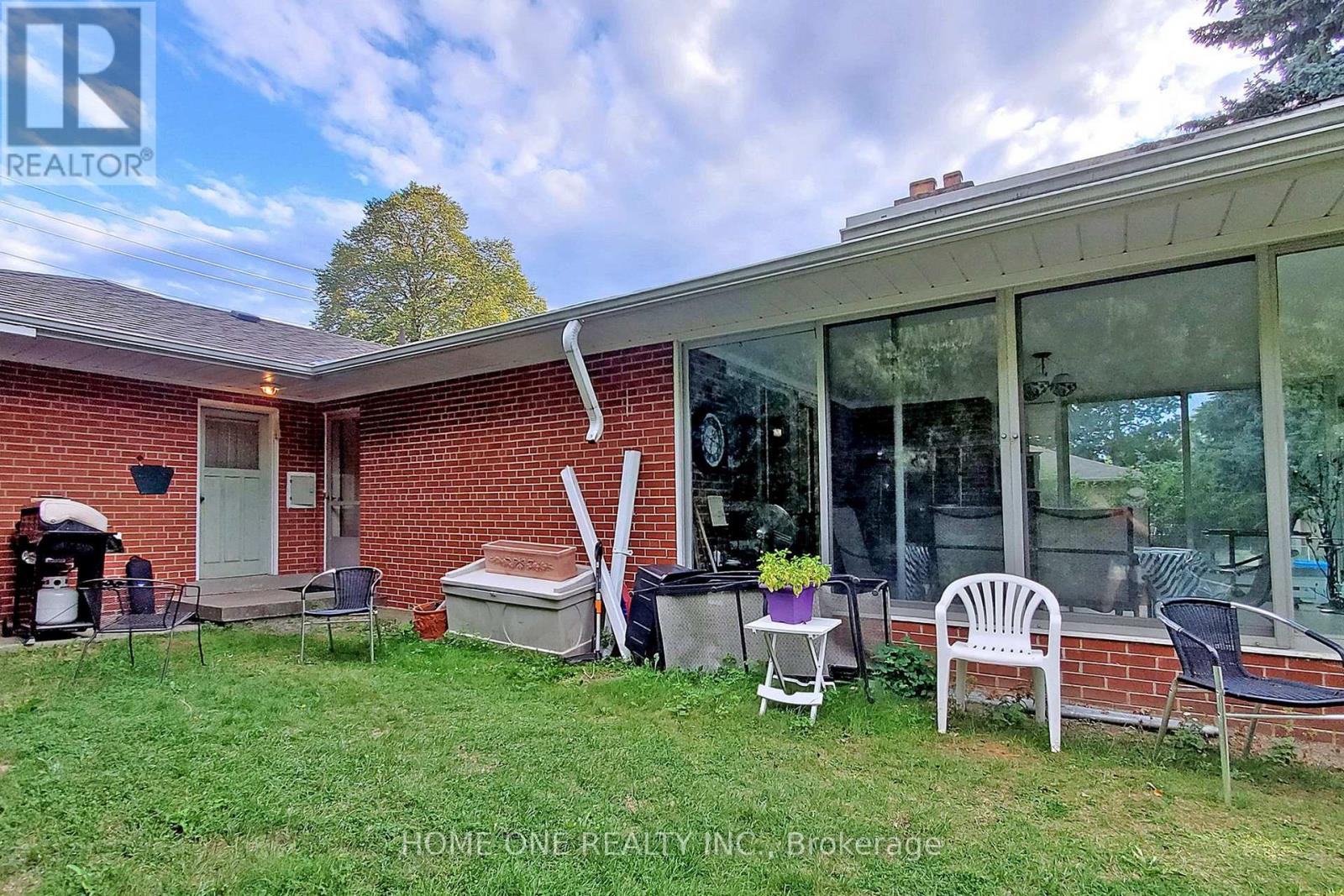26 Harrison Road, Toronto, Ontario  M2L 1V4 - Photo 39 - C12416550