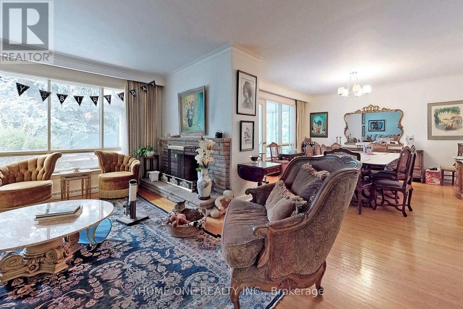 26 Harrison Road, Toronto, Ontario  M2L 1V4 - Photo 7 - C12416550