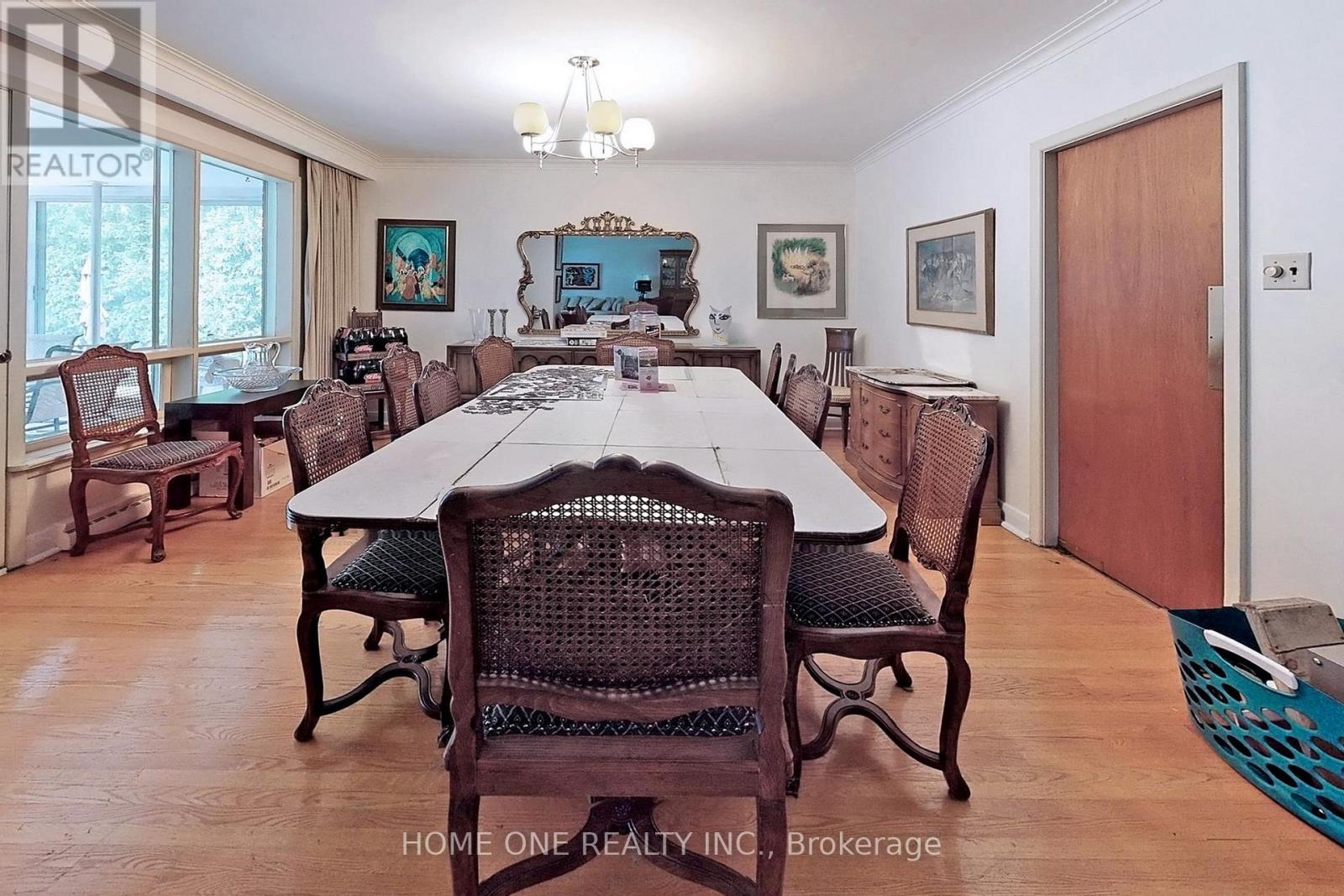 26 Harrison Road, Toronto, Ontario  M2L 1V4 - Photo 8 - C12416550