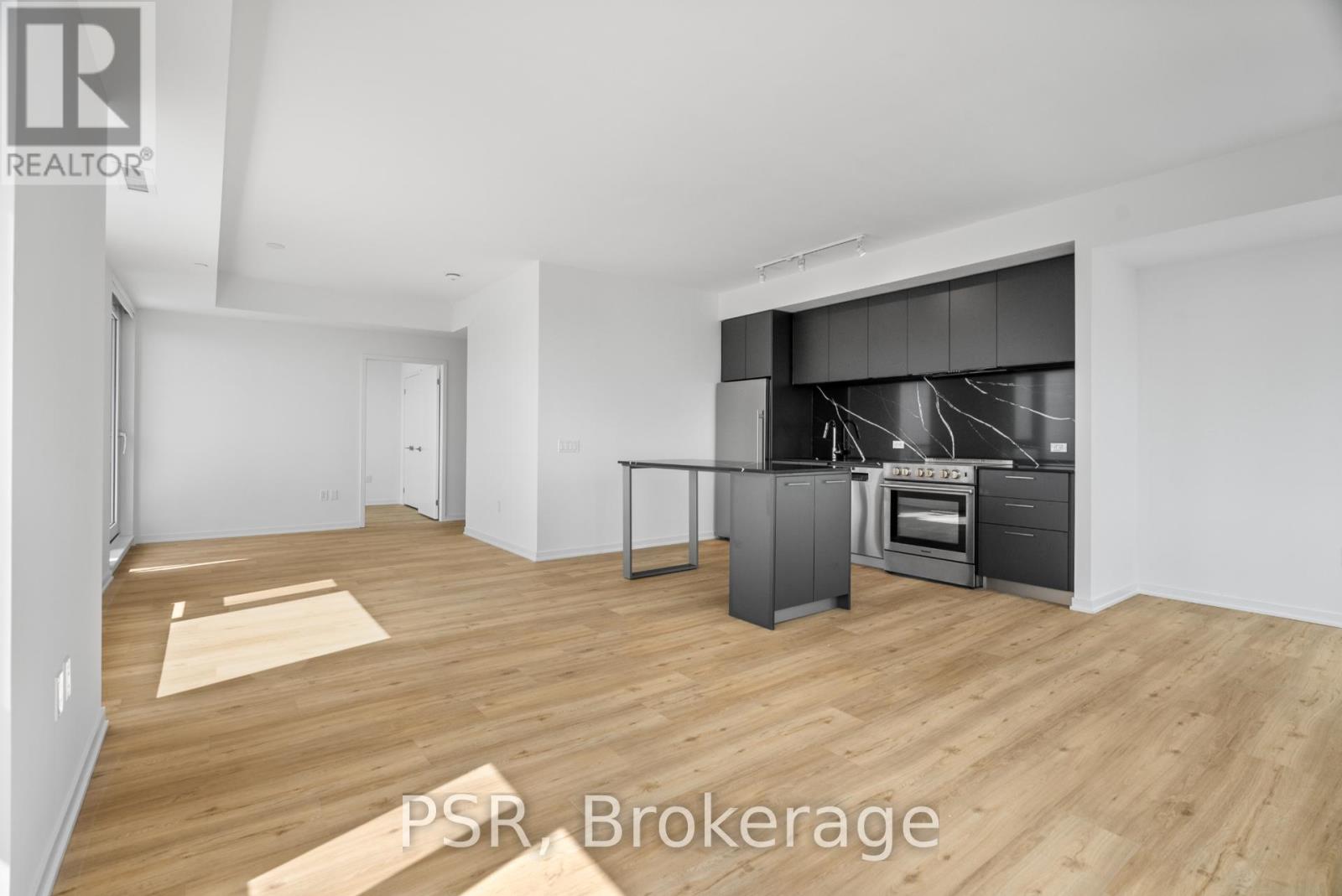3608 - 101 Roehampton Avenue, Toronto, Ontario  M4P 2W2 - Photo 2 - C12416559